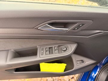 Volkswagen Golf Variant 1.5 eTSI 150PS R-Line, MATRIX, AHK