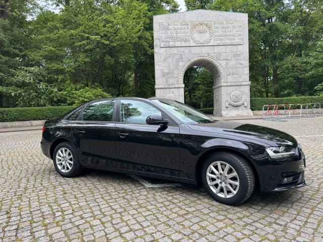 AUDI A4 Limousine 2.0 TDI Quattro-TÜV NEU - AHK -