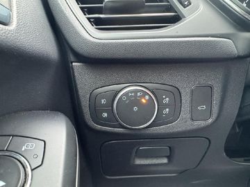 Ford Focus Turnier 1.5 Active X NaviAHK