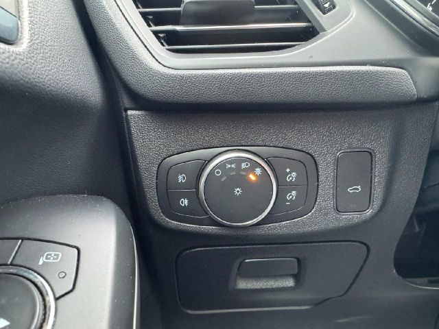 Ford Focus Turnier 1.5 Active X NaviAHK