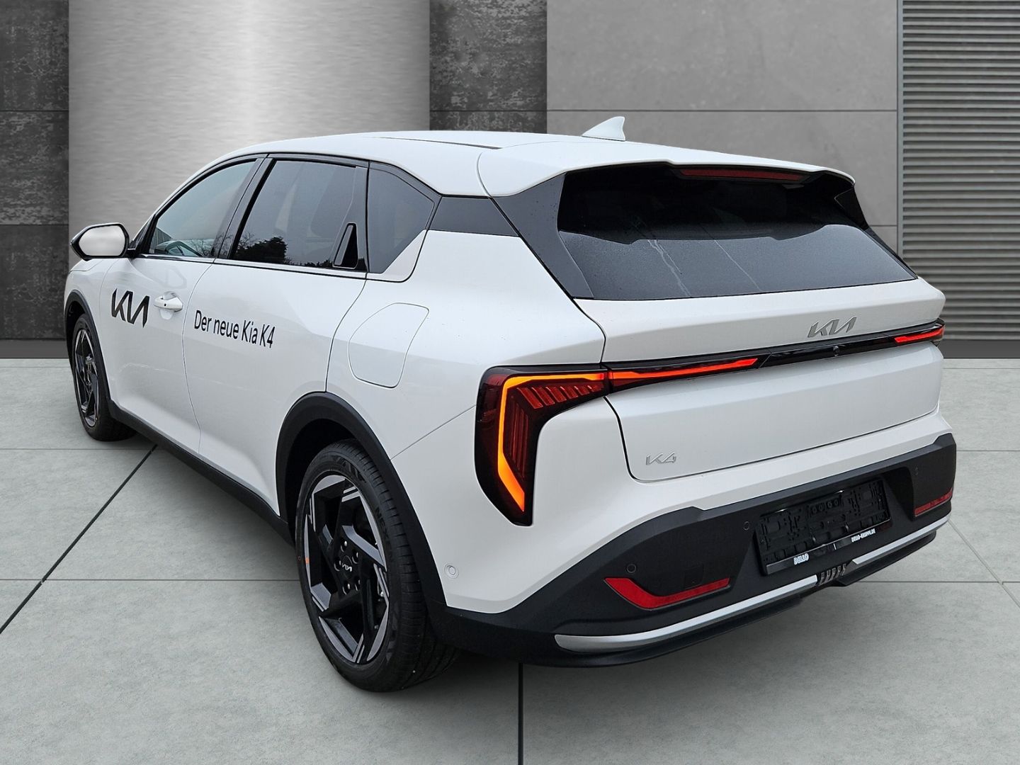 Kia K4 - Bild 3