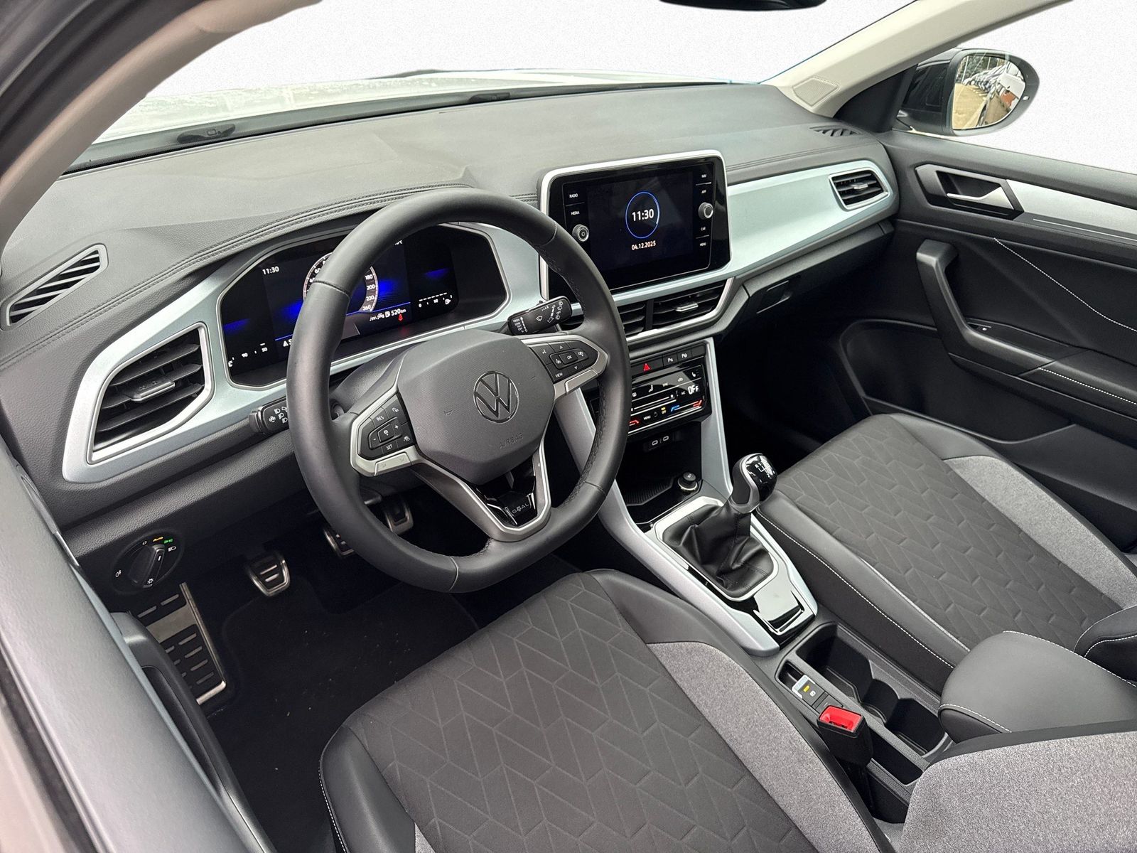 Volkswagen T-Roc - Bild 10