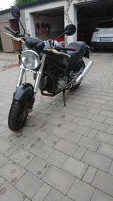 Ducati Monster 900i.e. Dark - Angebote