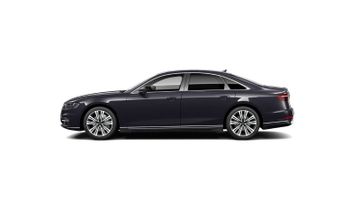 Audi A8 - 4