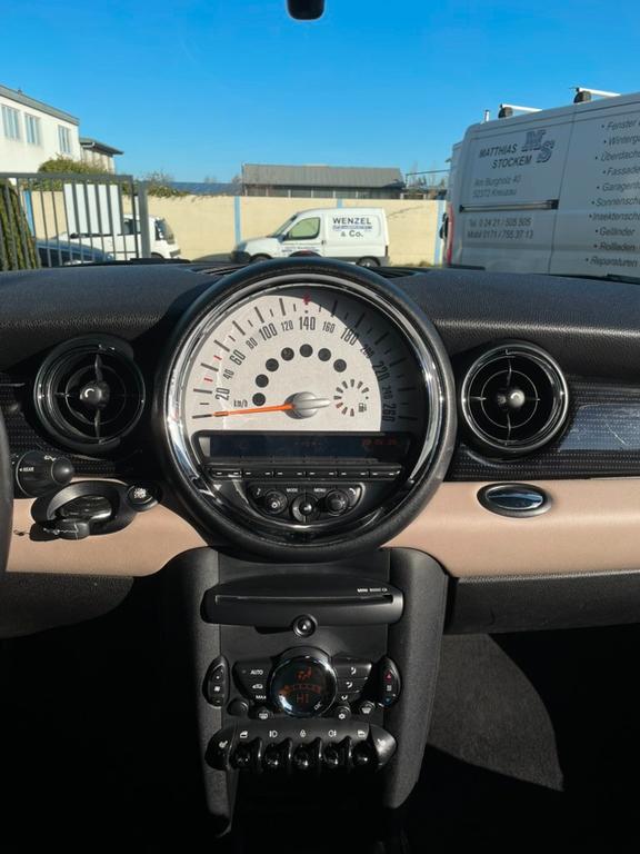 MINI Cooper D