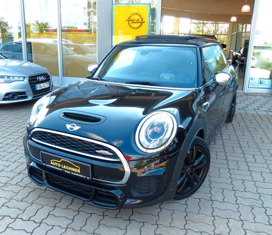 MINI JOHN_COOPER_WORKS *ACC*PANO*HUD*HK*LED*