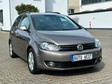 Volkswagen Golf Plus VI Team*Tüv & Au NEU*Navigation* - VW Golf Plus Gebrauchtwagen in Düsseldorf