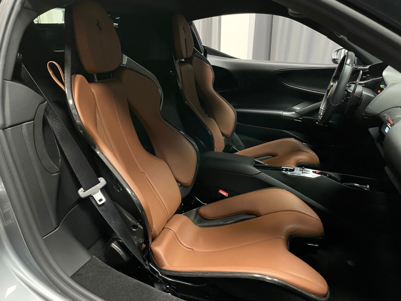 Fahrzeugabbildung Ferrari SF90 NOVITEC RACINGSEAT CARBONPACK LIFT JBL FULL