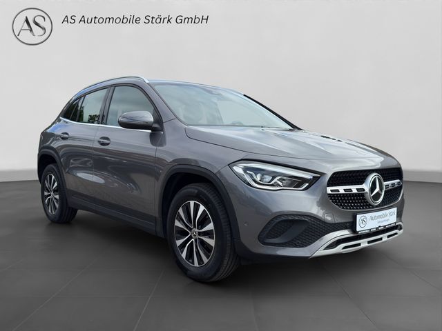 Fahrzeugabbildung Mercedes-Benz GLA 200 Automatik Style+LED+Spur+CarPlay+DAB