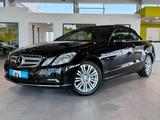 Mercedes-Benz E 250 Cabrio CGI TOP-Zustand*Navi*Leder*PDC* - Mercedes-Benz E 250: Cgi