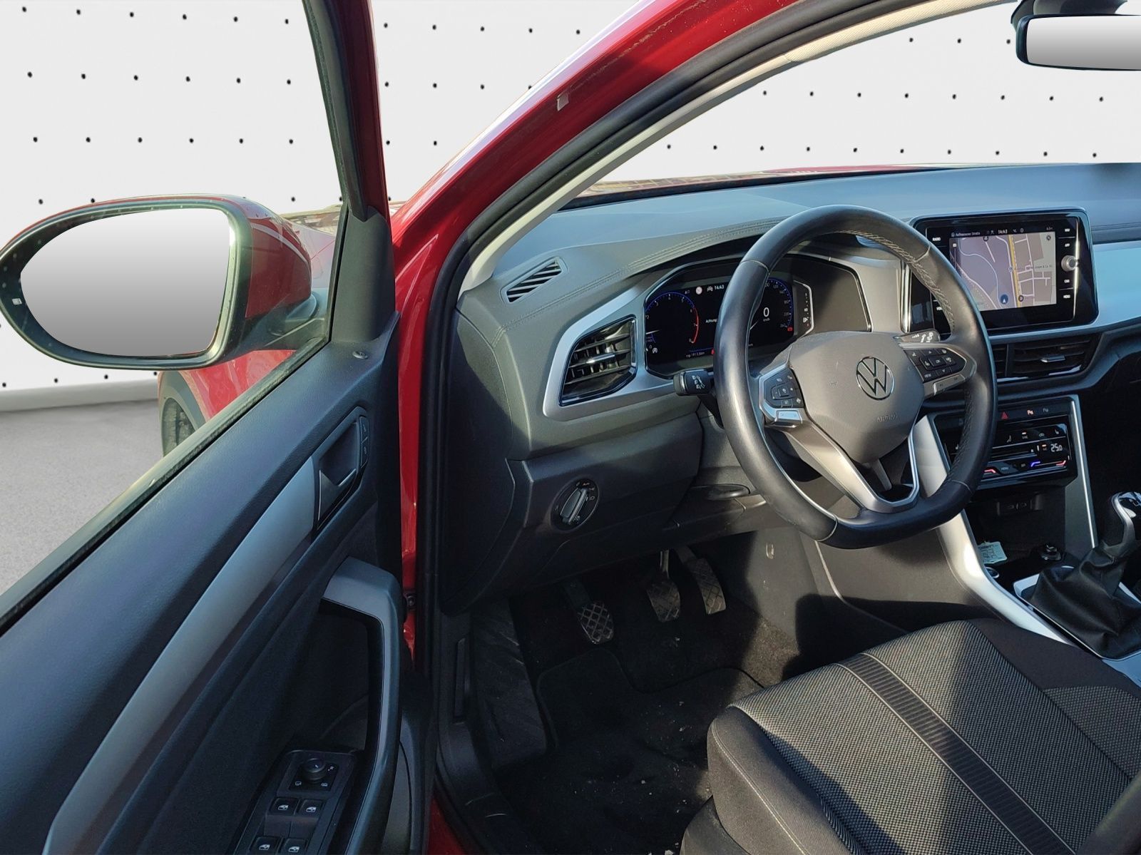 Volkswagen T-Roc - Bild 15