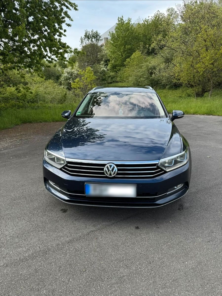 VW Passat Variant