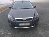 Ford Focus 1.8 Titanium mit neuem TÜV  11/... - Ford Focus aus 2008: Titanium