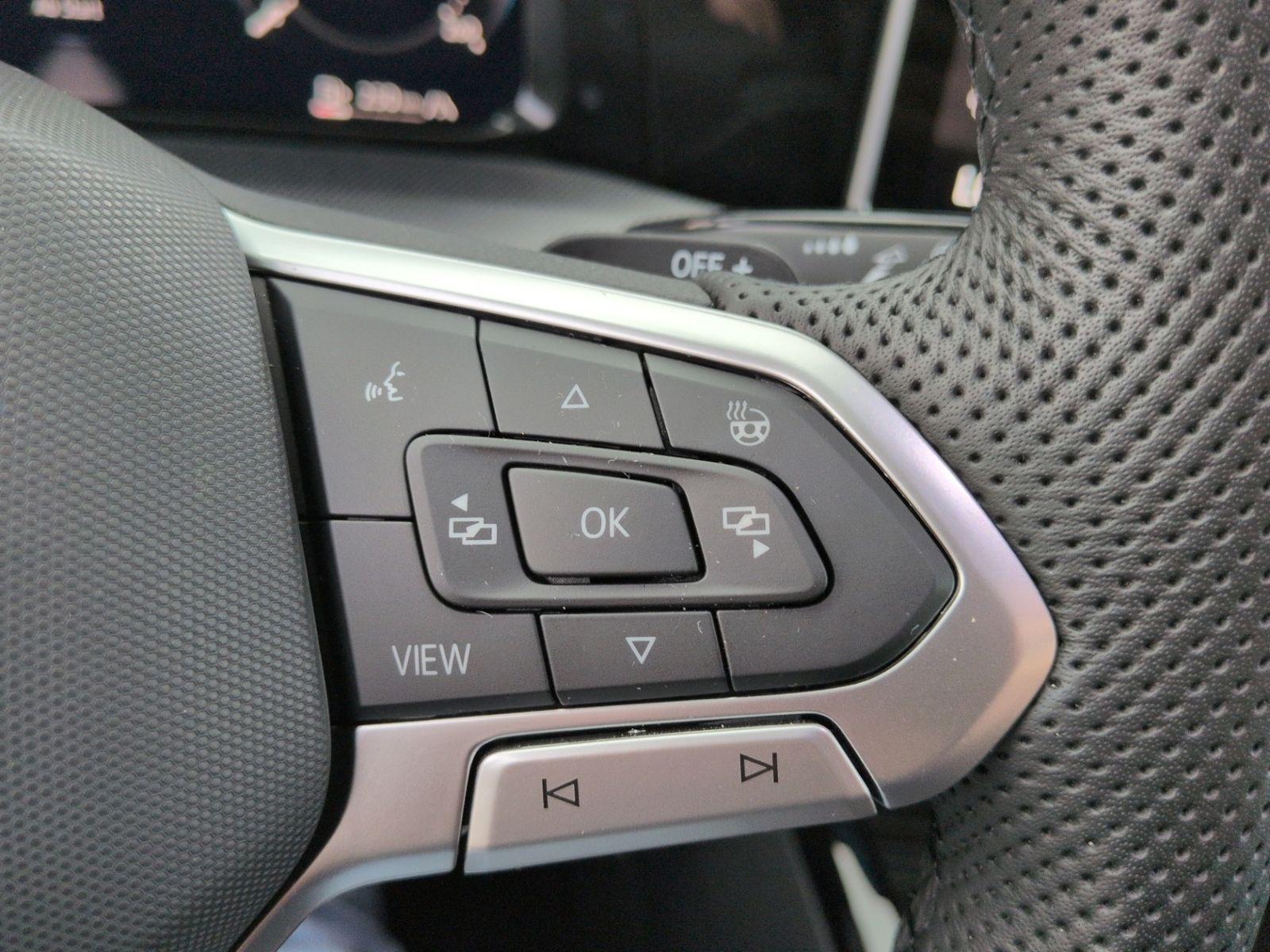 Golf VIII Variant 1.5TSI DSG R-Line STHZ+4xSHZ