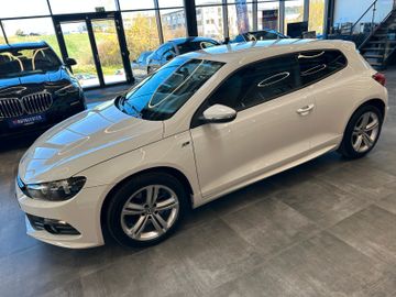 Volkswagen Scirocco 1.4 TSI *BiXenon*Navi*Sitzh*PDC*