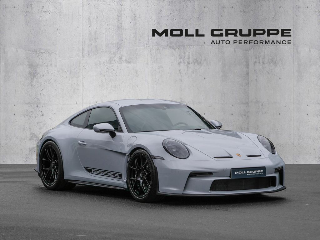 Image of Porsche 992