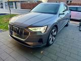 Audi e-tron 50 quattro advanced advanced - Audi e-tron von privat