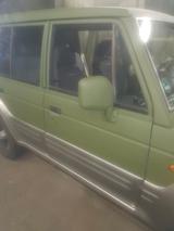 Hyundai Galloper 2,5 TD (5-Gang) - - Hyundai aus 2001