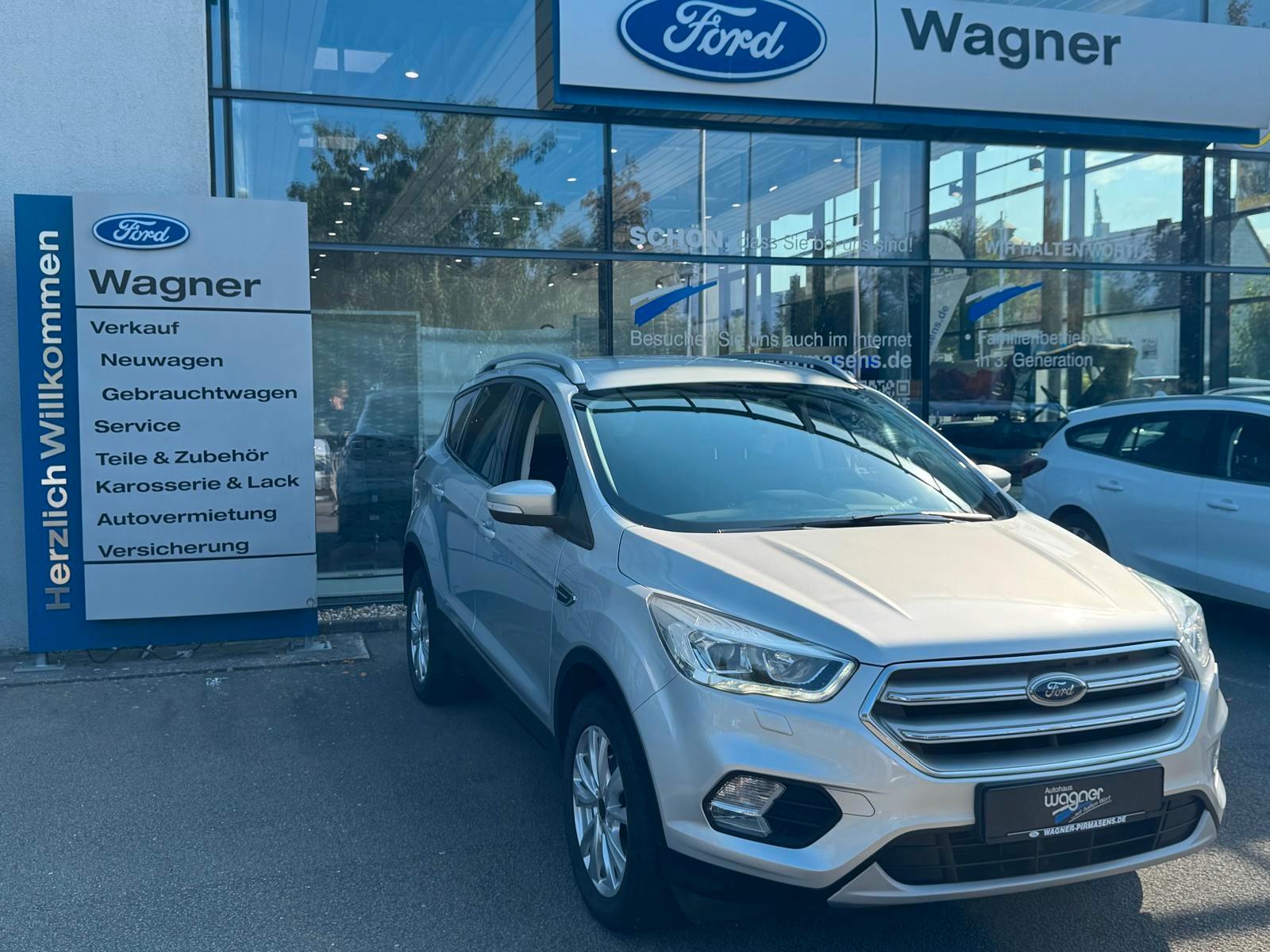 Ford Kuga Cool & Connect