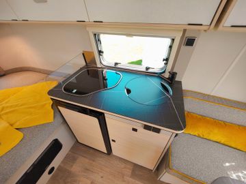 Fahrzeugabbildung HYMER / ERIBA / HYMERCAR TOURING 310 LEGEND URBAN 2023