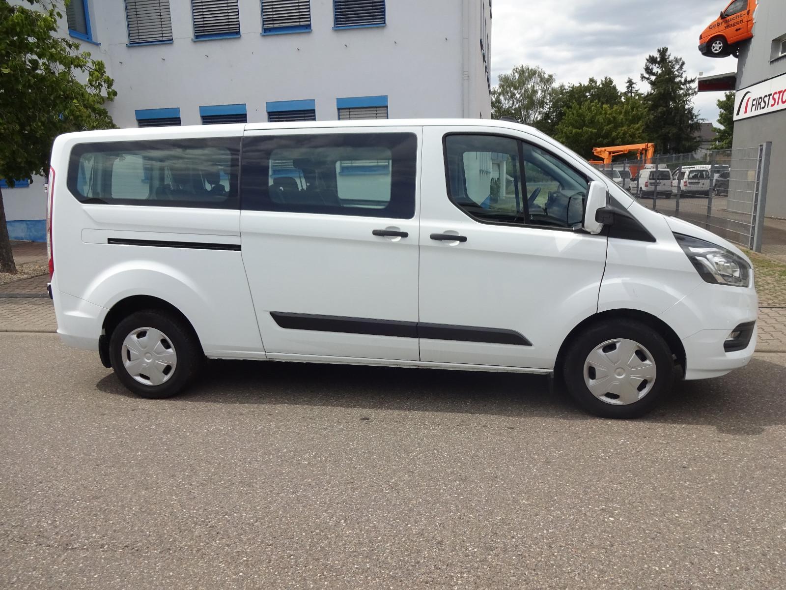 Ford Tourneo Custom 9 Sitze