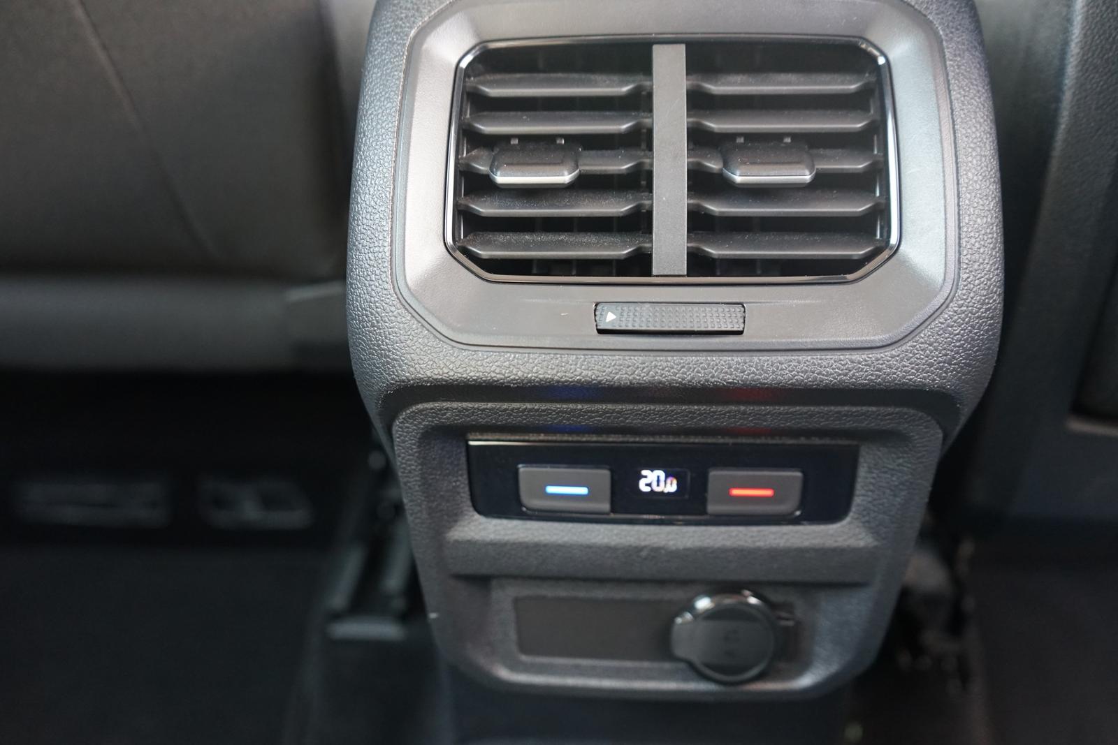 Volkswagen Tiguan 1.5 TSI Life LED ACC Navi Kamera, миниатюра 27