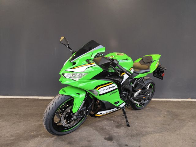 Kawasaki Ninja ZX-4RR Performance ABS + Quick+ Akrapovic