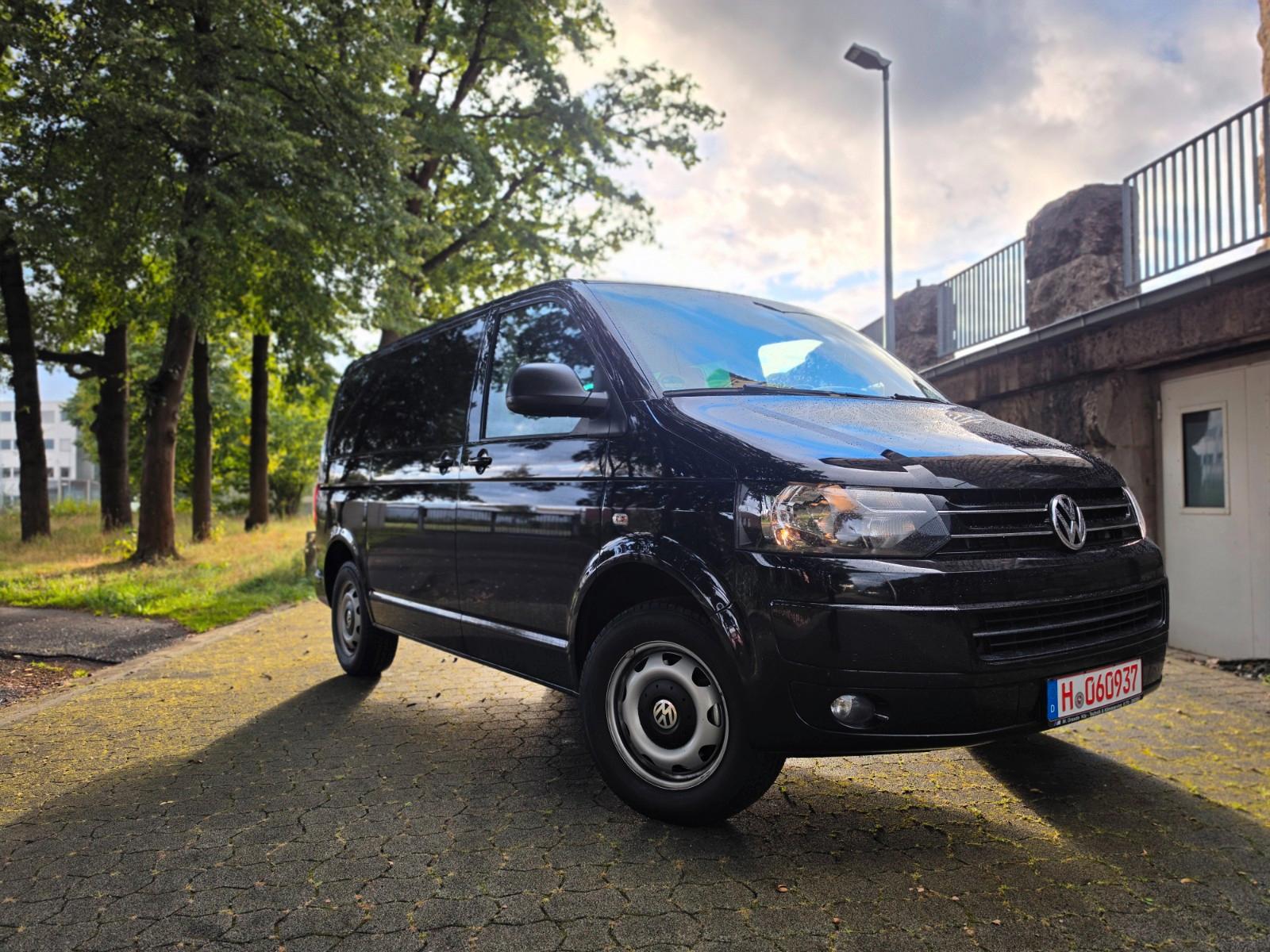 VOLKSWAGEN T5 MULTIVAN - 2.0TDI - 140 CV - BVM - VOLANT EN CUIR