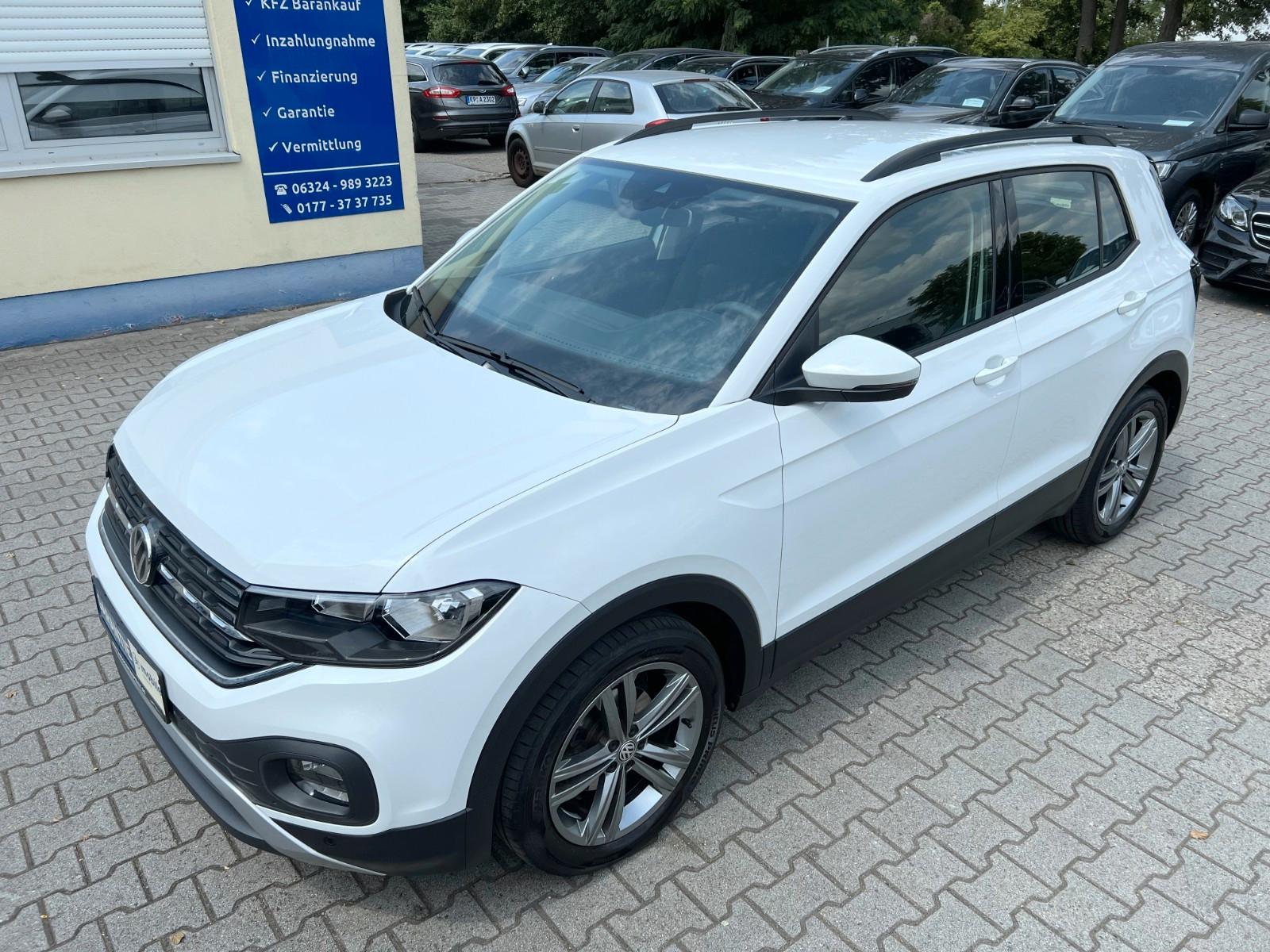 Volkswagen T-Cross Life Automatik*Carplay*PDC*S-Heft*1-Hand