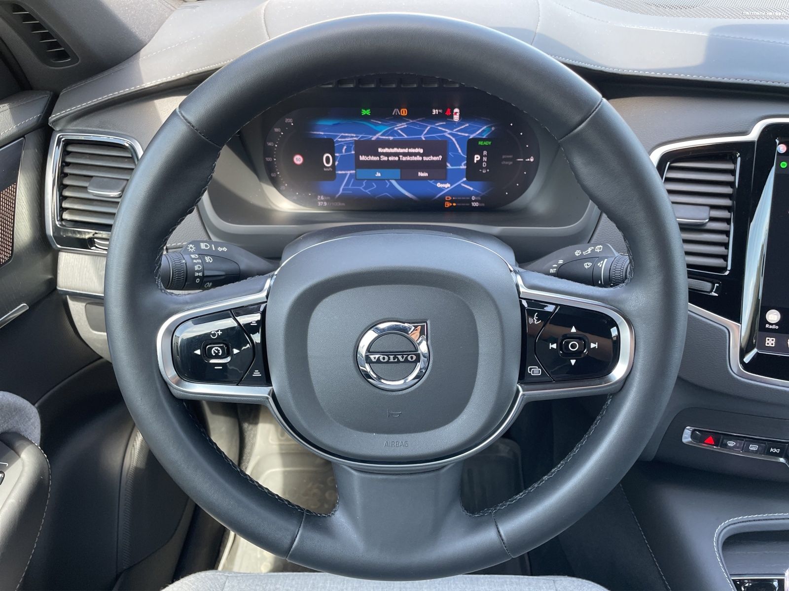 Volvo XC90 T8 AWD Plus Bright AHK LUFT NAVI LED 20LM foto 9