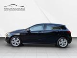 Mercedes-Benz A 180 Urban Facelift LED/R-KAMERA/NAVI/2.HAND - Mercedes-Benz A-Klasse: Facelift
