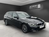BMW 330 e Advantage Laser*HUD*Kamera*HiFi*Leder*Spor - BMW 330 mit Hybrid-Antrieb: Head-Up Display, Kombi