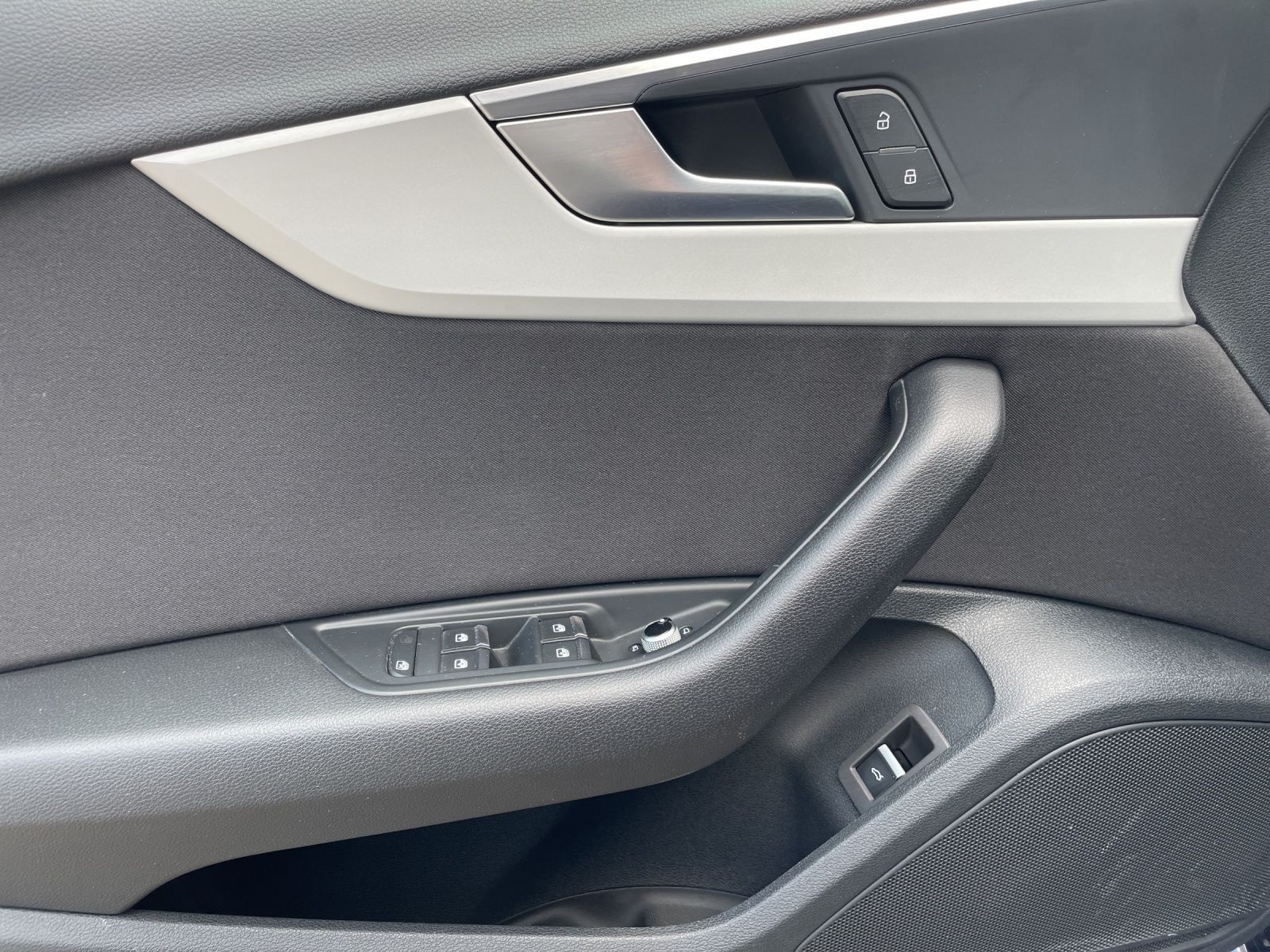 Audi A4 - Bild 12