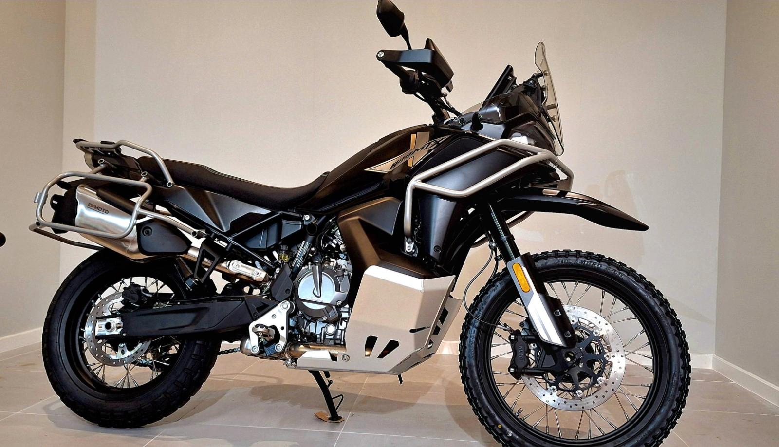 CFMOTO 800 MT-X /Comfort, mit Zubehör Paket