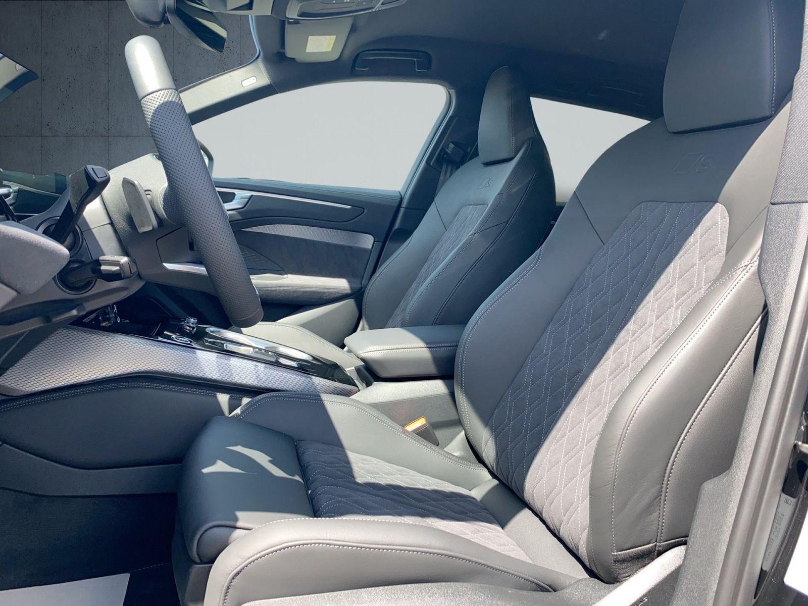 Audi A6 - Bild 9