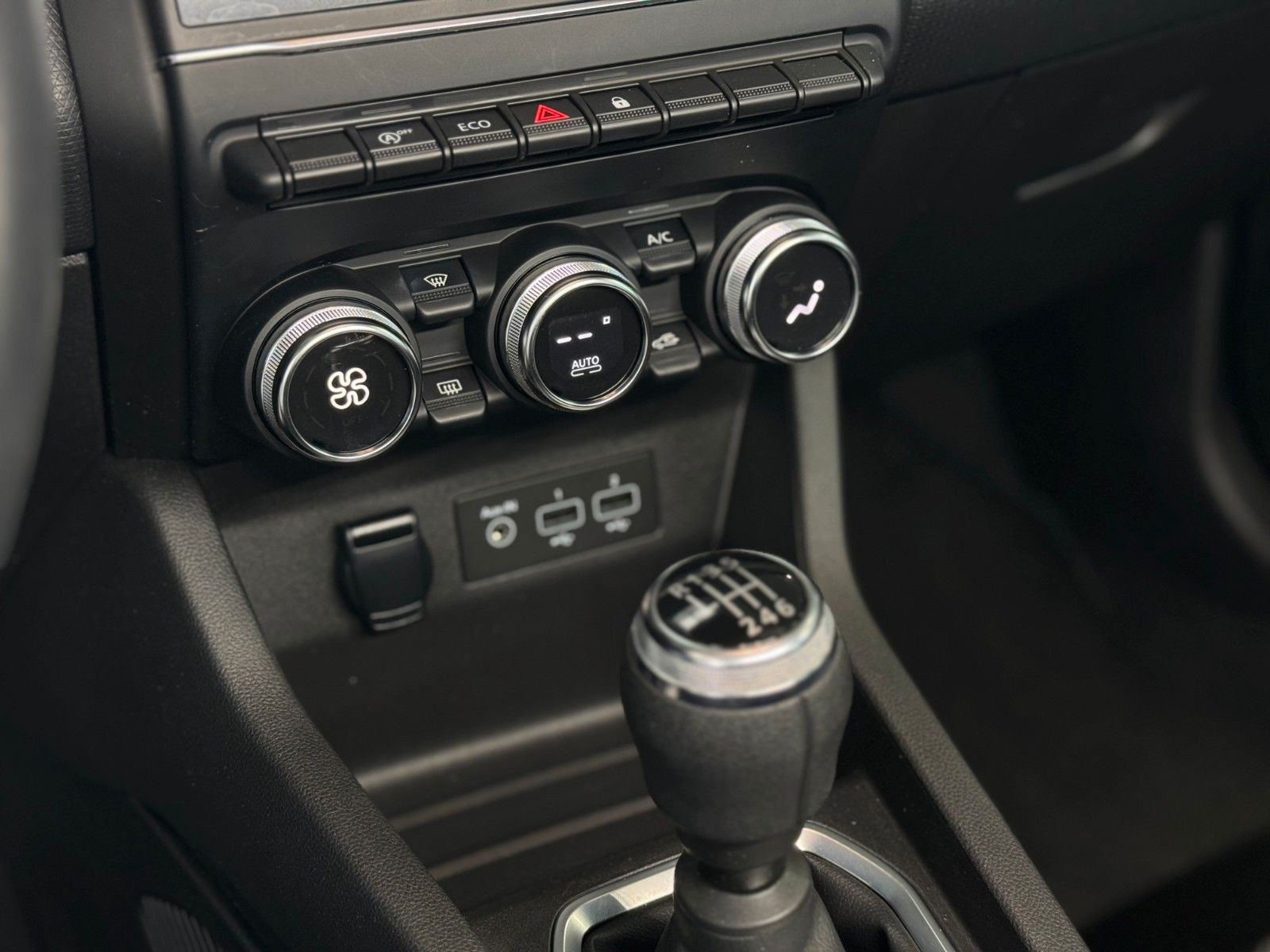 Fahrzeugabbildung Renault Clio V 1.0 TCe Zen
