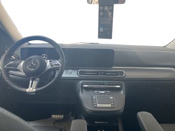 Mercedes V 250 - 8