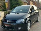 Volkswagen Golf Plus VI Highline*1.HAND*PDC*AC-A*SH - Cars in Düren: Kleinwagen