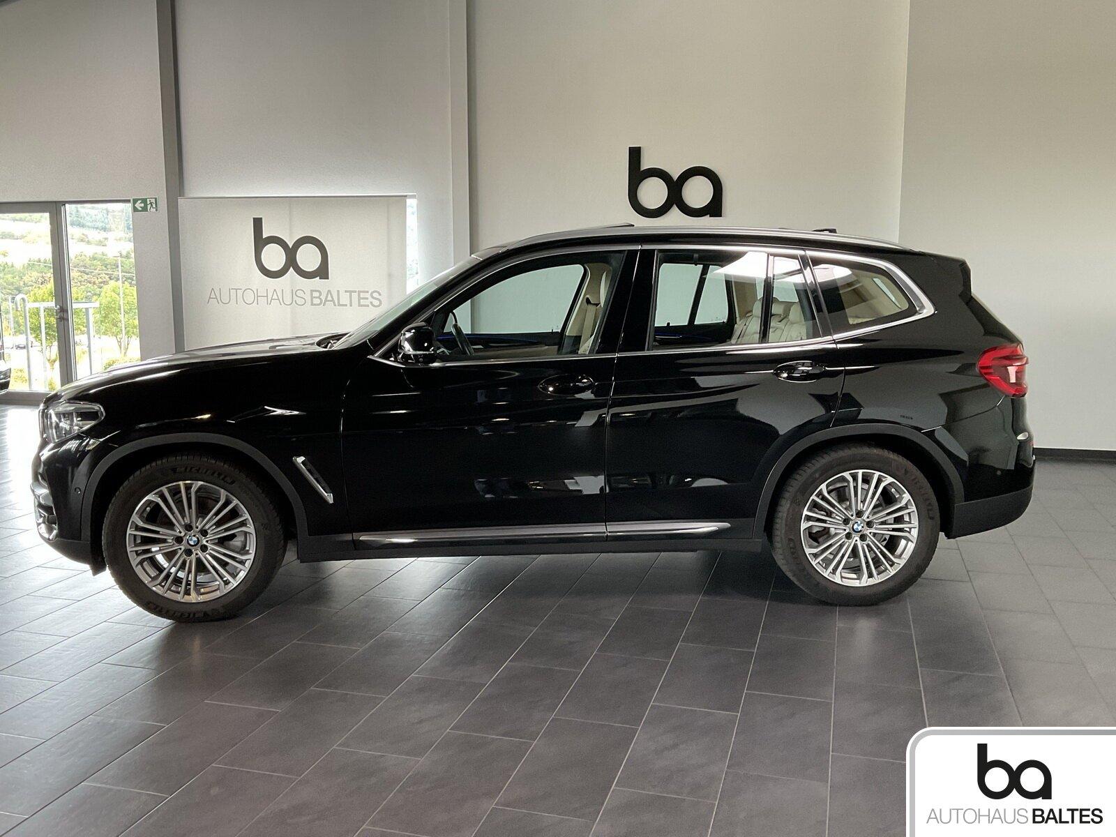 BMW X3 xDrive20i Luxury 19"/Pano/LED/360*/LCoPro/AHK