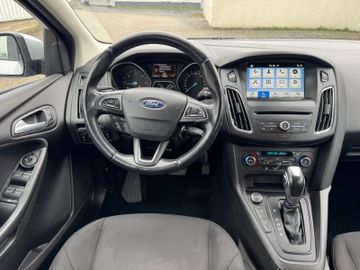 Ford Focus - 12