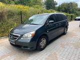 Honda Odyssey 3.5 Aut. 7 seats - Honda Odyssey: Van