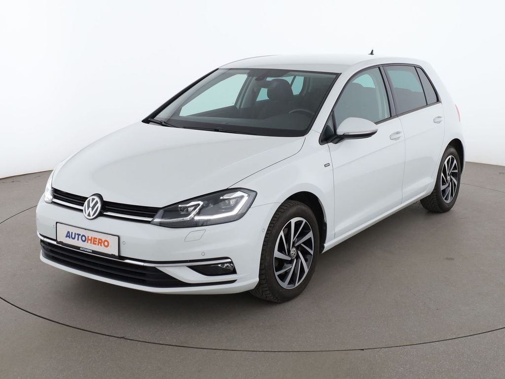 Image of Volkswagen Golf