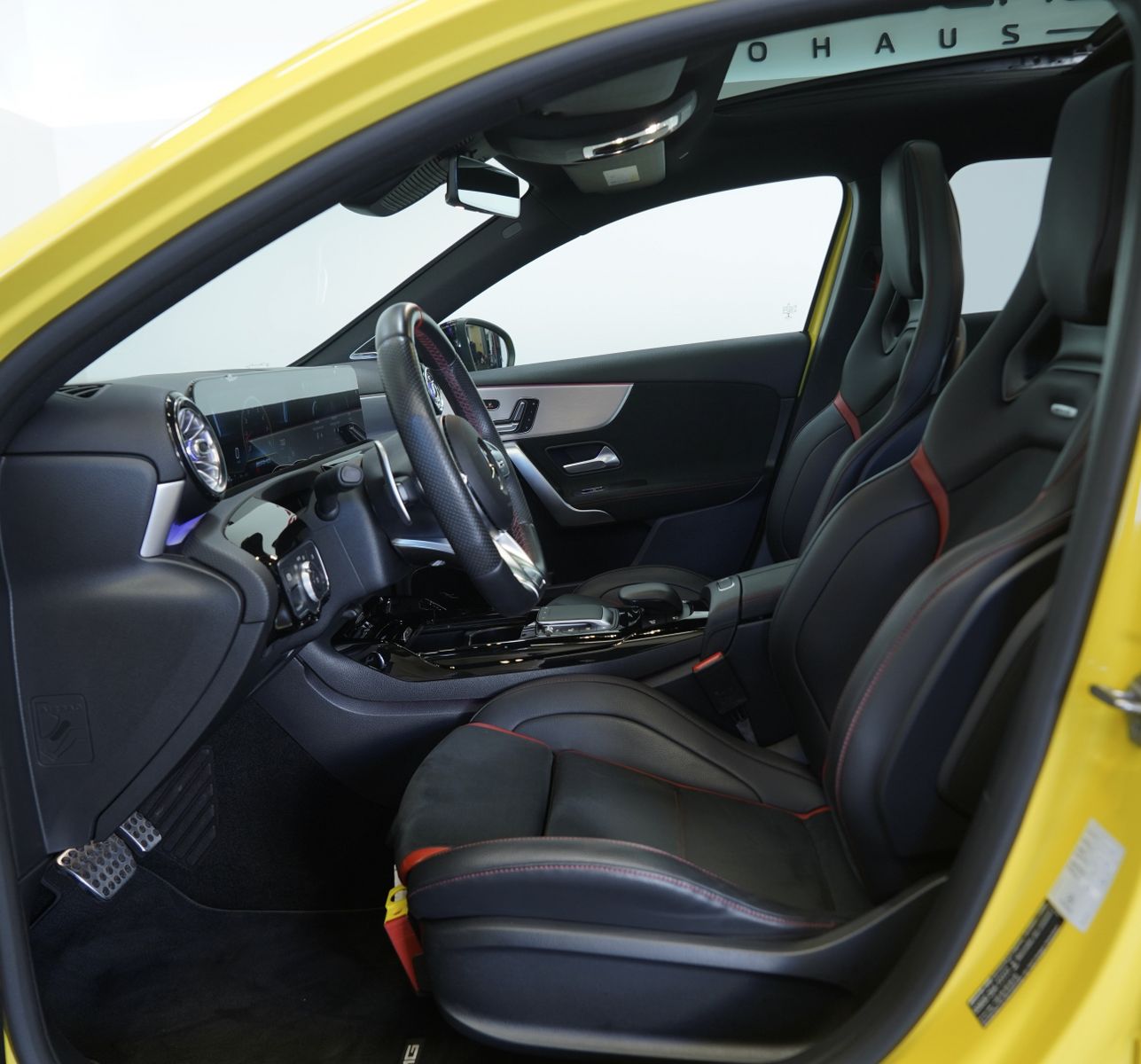 Mercedes Benz A 35 Amg Mercedes Benz A 35 Amg