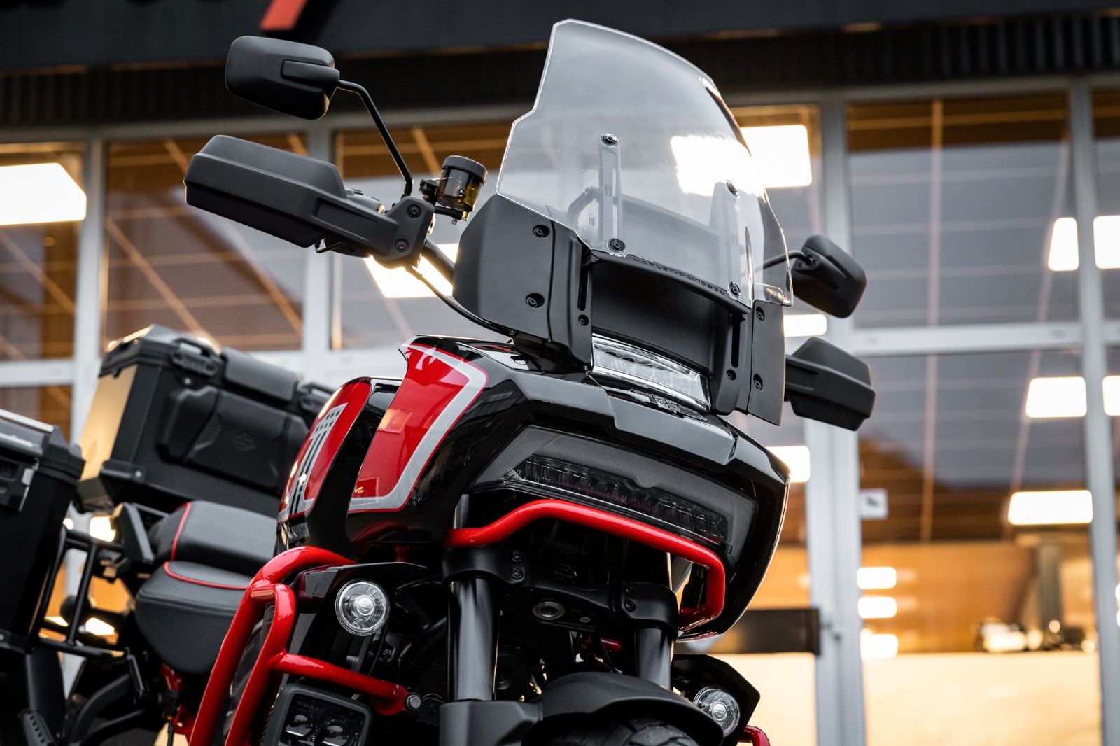 Fahrzeugabbildung Harley-Davidson RA1250SE PAN AMERICA CVO - 1.Hand