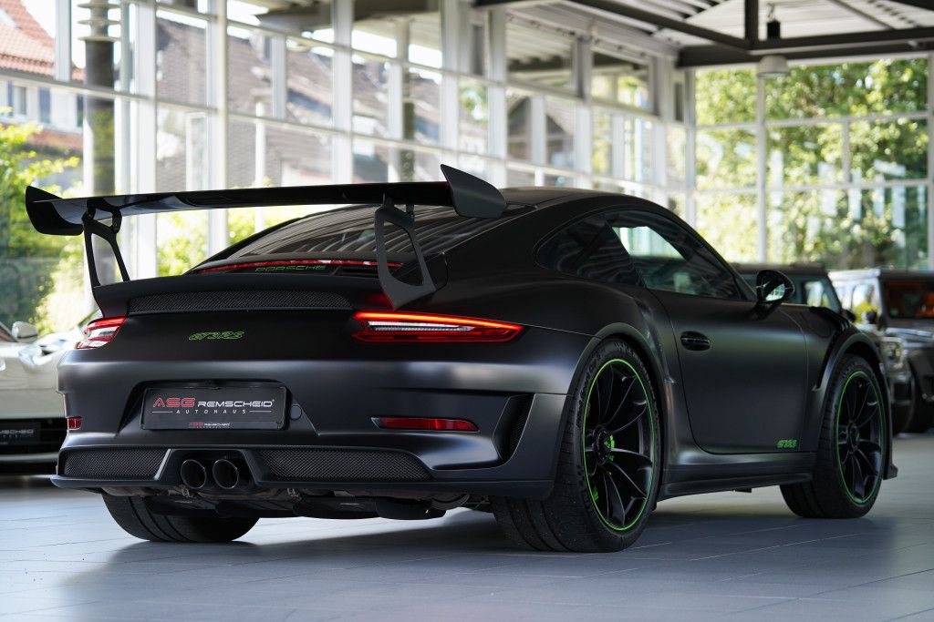 Porsche 991