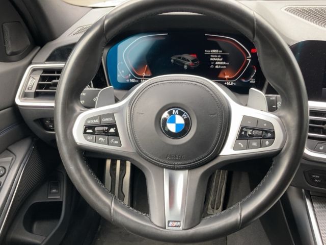 BMW 320 i Touring M-Sport ACC Sitzheizung El.Heckkla foto 9
