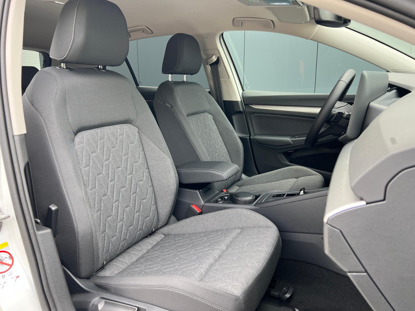 Volkswagen Golf VIII Life 1.5 eTSI DSG *LED, ACC, Kamera, 1, миниатюра 8