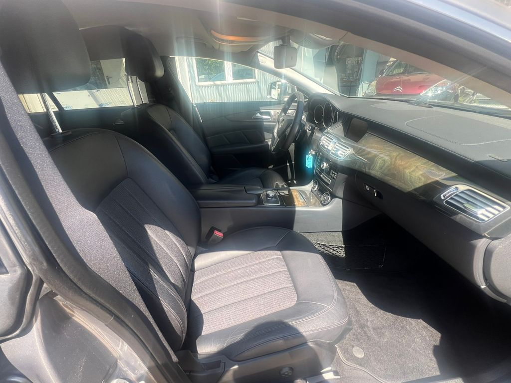 Mercedes-Benz CLS 350 Shooting Brake CLS 350 d 4MATIC Shooting Brake*Leder*Navi*Top