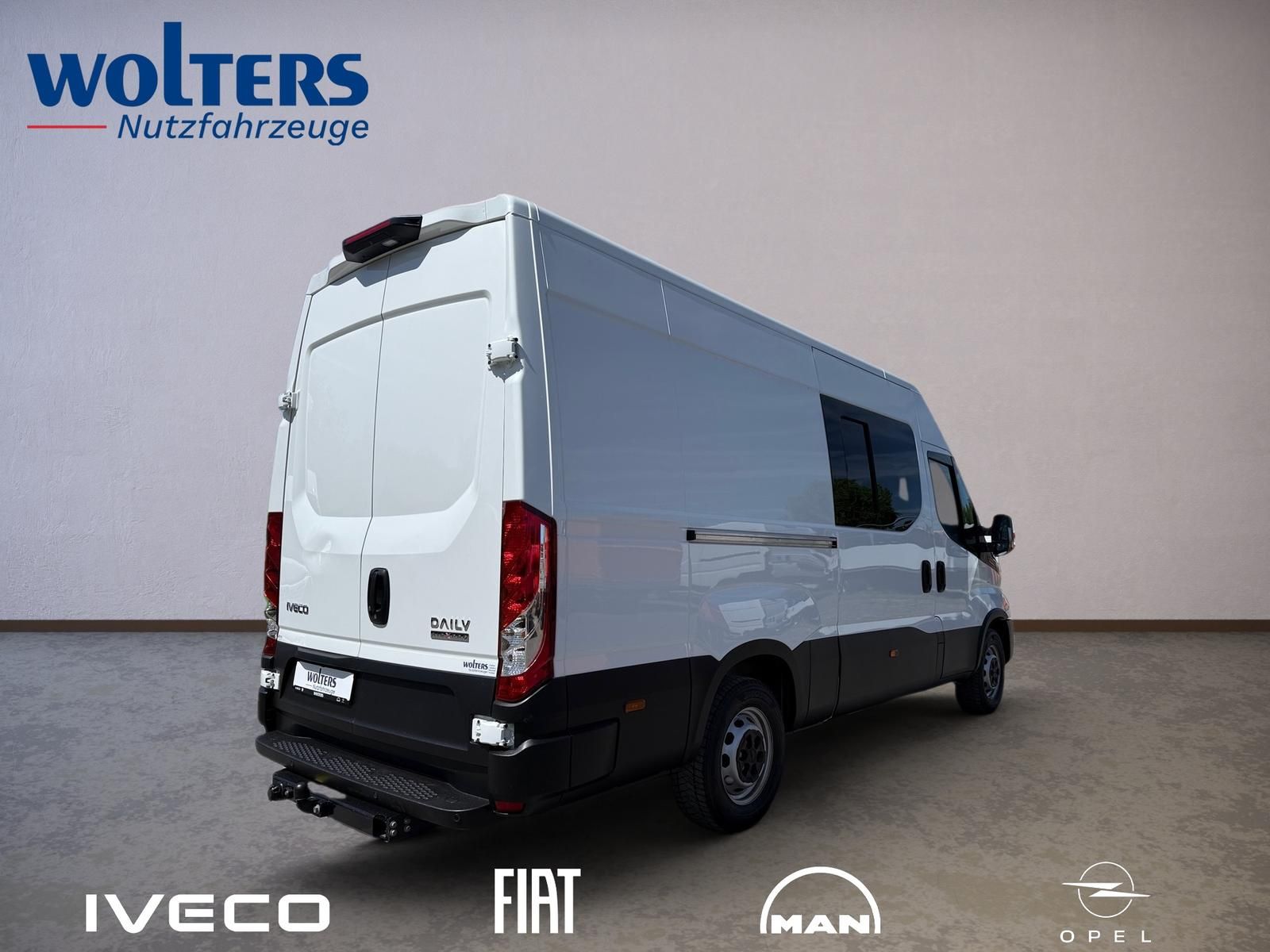 Fahrzeugabbildung Iveco Daily 35S18HA8 CRV/P Multicab