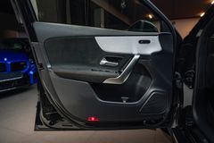 MERCEDES-BENZ A 250*AMG-LINE*360*ACC*NAVI*MULTIBEAM*